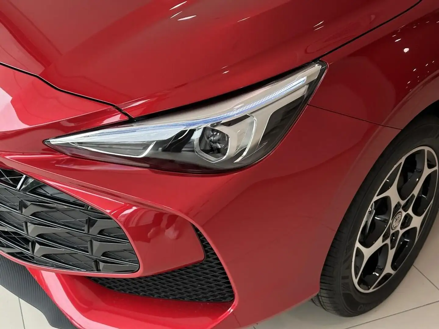 MG MG3 1.5 hybrid+ Comfort auto Roşu - 2