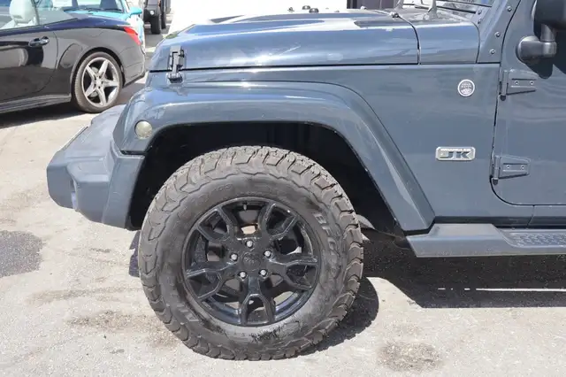 Jeep Wrangler view 7