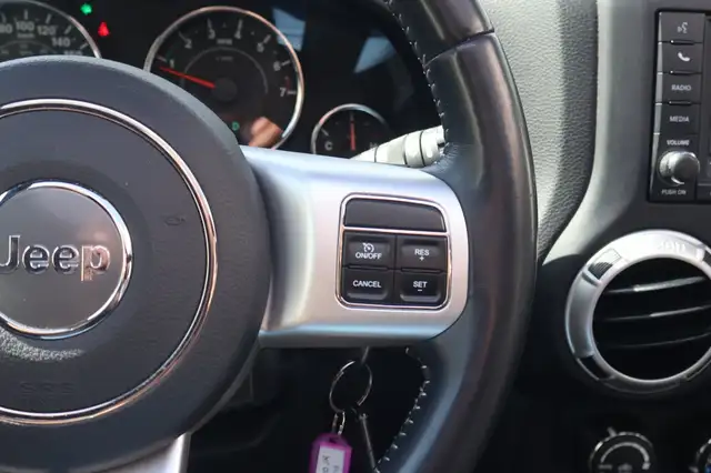 Jeep Wrangler view 13