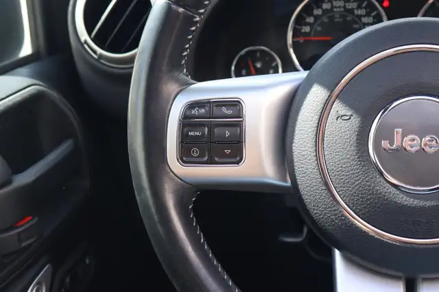 Jeep Wrangler view 12