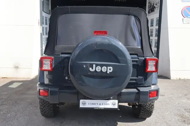 Jeep Wrangler view 6
