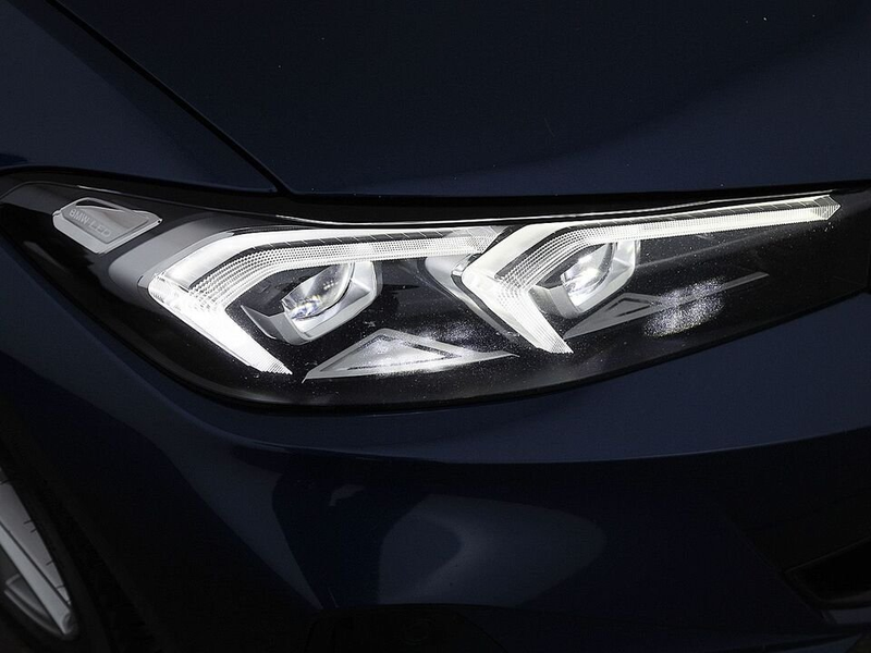 BMW 318 d Touring Aut LED NAVI SITZHZG TEMP ASSIST — photo 9
