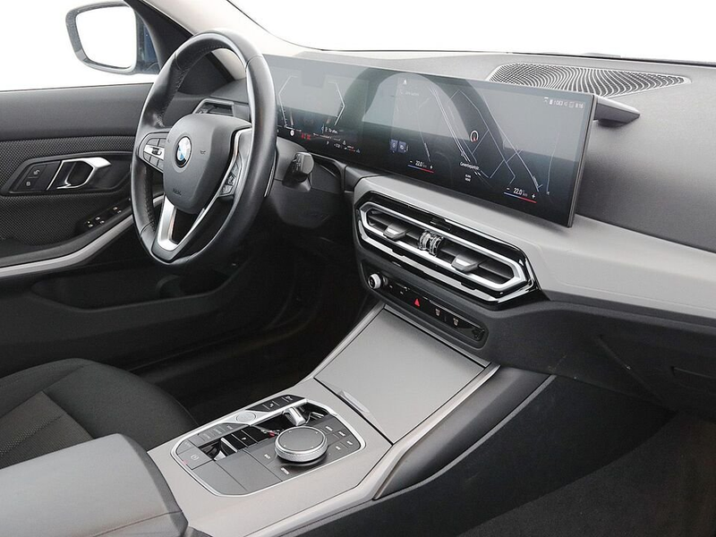BMW 318 d Touring Aut LED NAVI SITZHZG TEMP ASSIST — photo 12