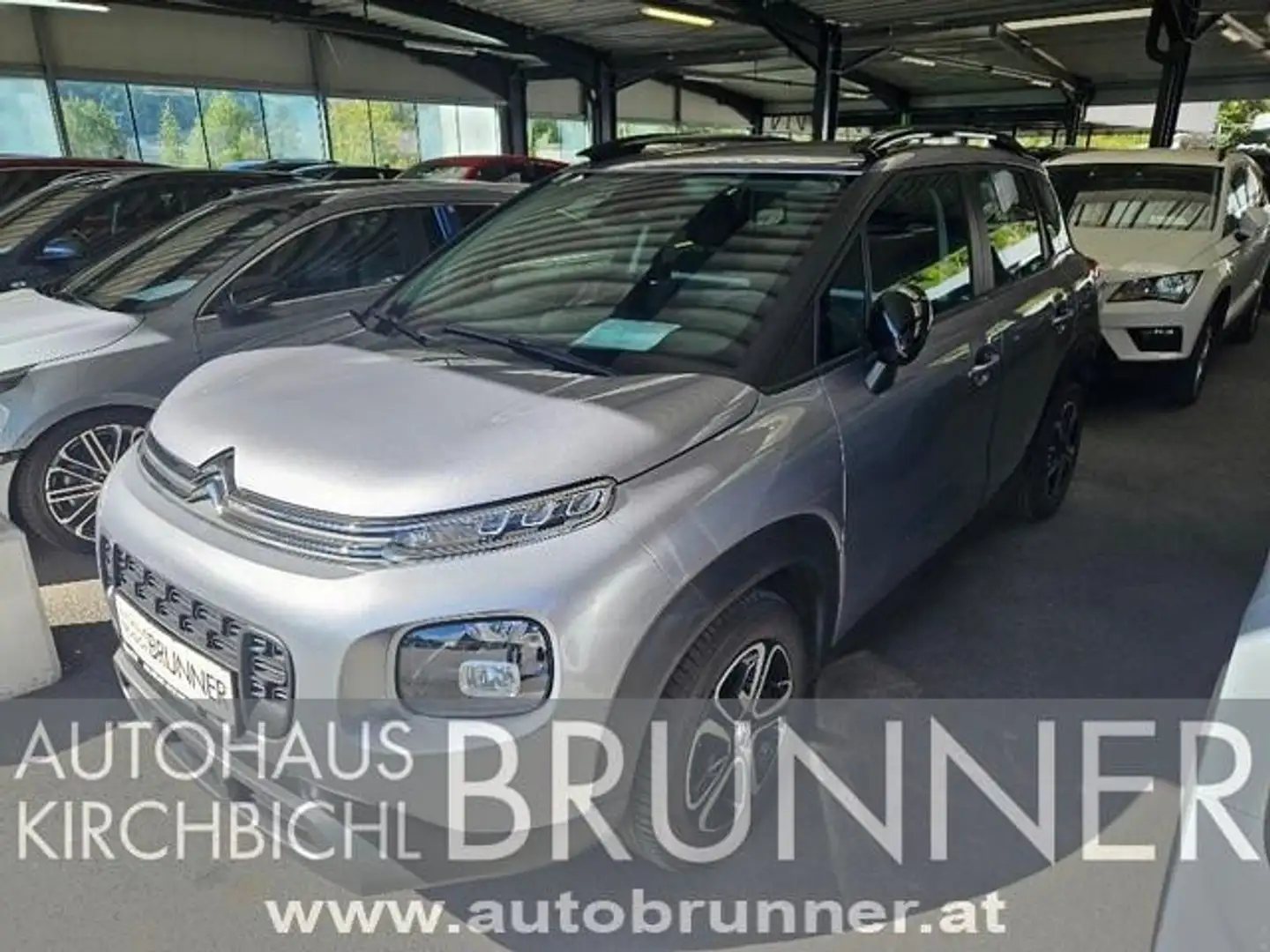 Citroen C3 Aircross PureTech 110 S&S 6-Gang-Manuell Feel Gris - 1