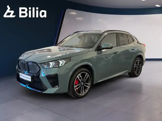 BMW iX2 xDrive30