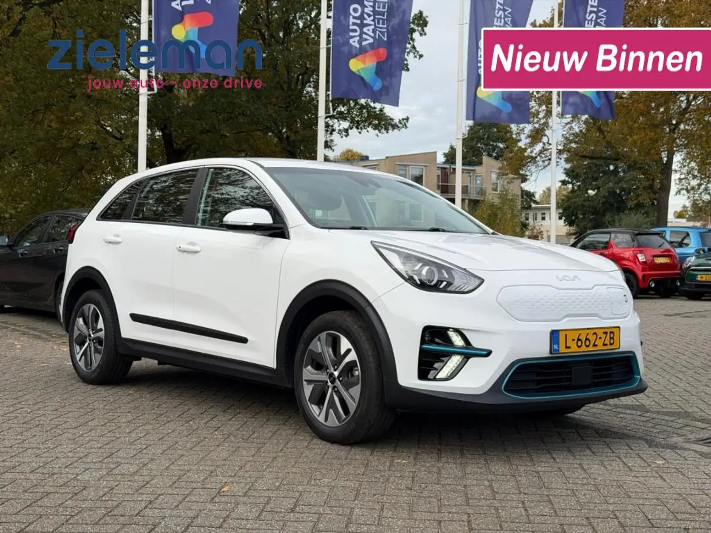 Kia Niro ComfrotLine 64 kWh - Carplay, Navi, Cruise, Camera Blanc - 1