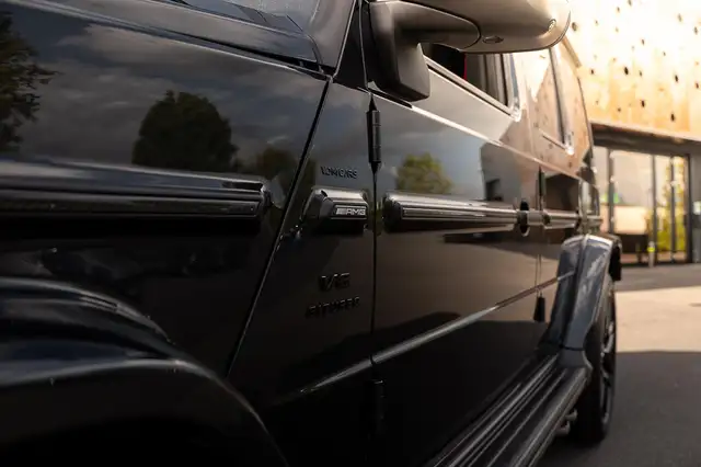 Mercedes-Benz G-Class view 9