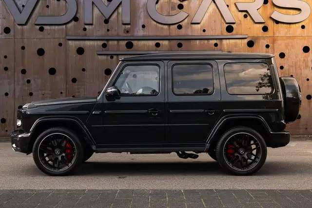 Mercedes-Benz G-Class view 3