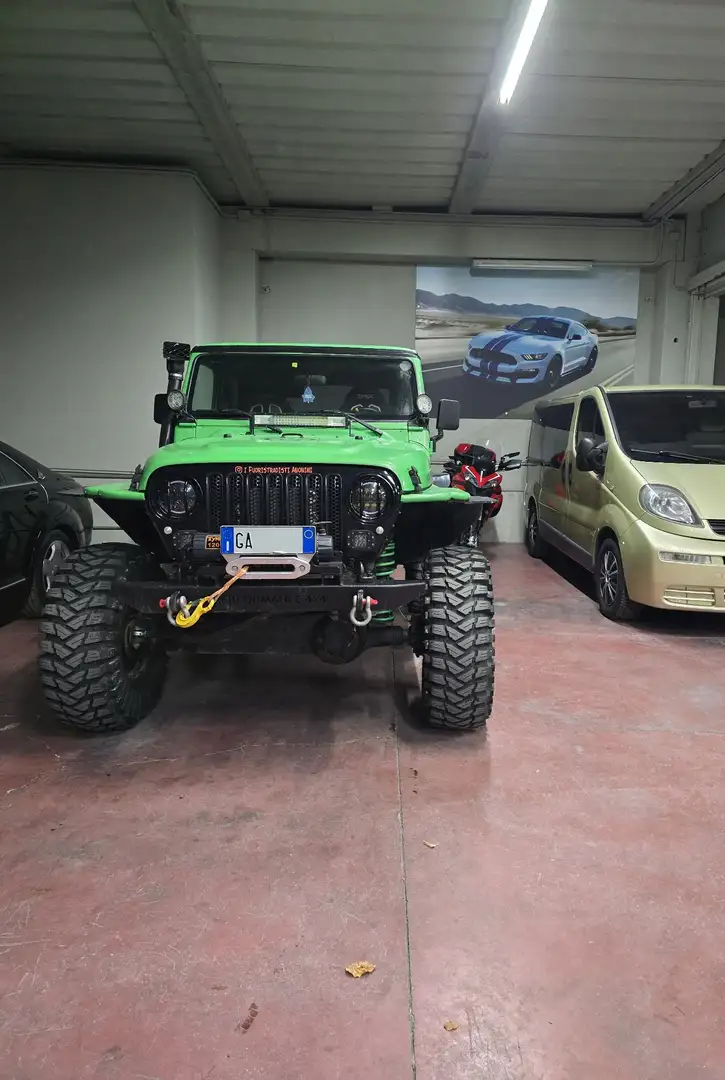 Jeep Wrangler Hard Top 4.0 OffRoad Verde - 1