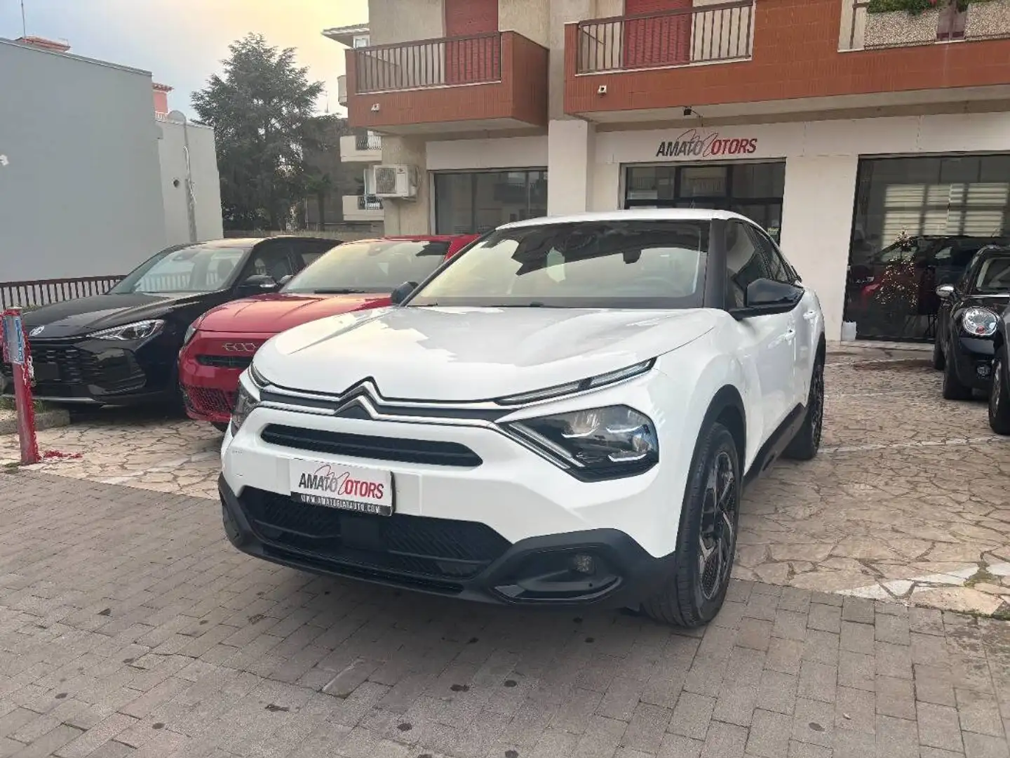 Citroen C4 1.2 puretech Shine s&s 130cv Bianco - 2