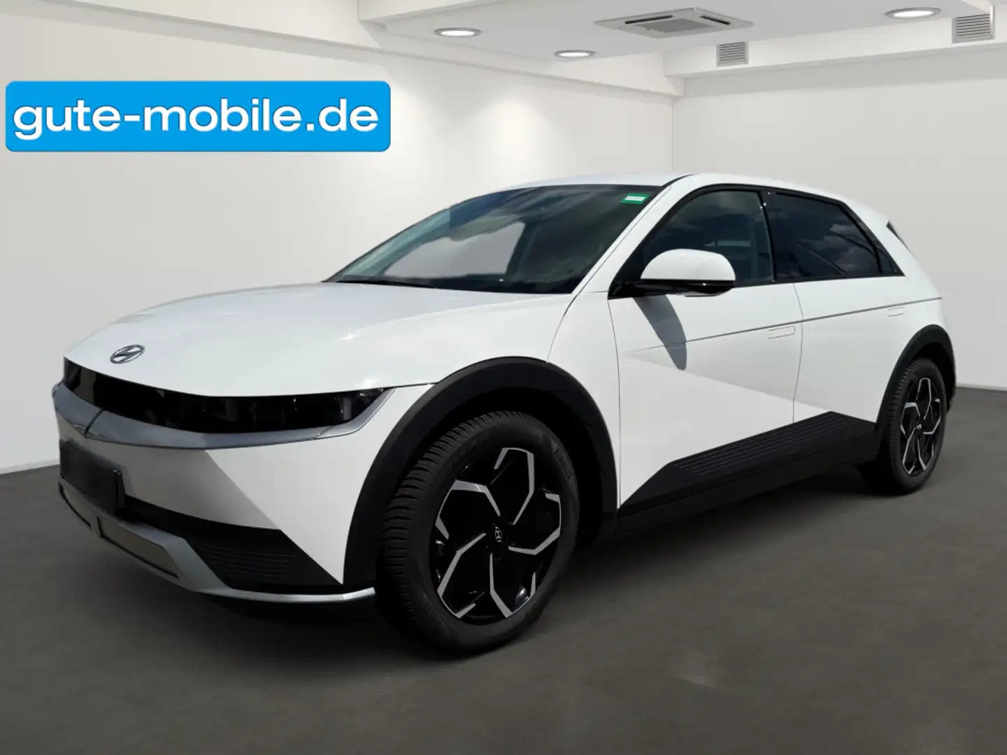 Hyundai IONIQ 5 Techniq Elektro 77,4kWh Bílá - 1