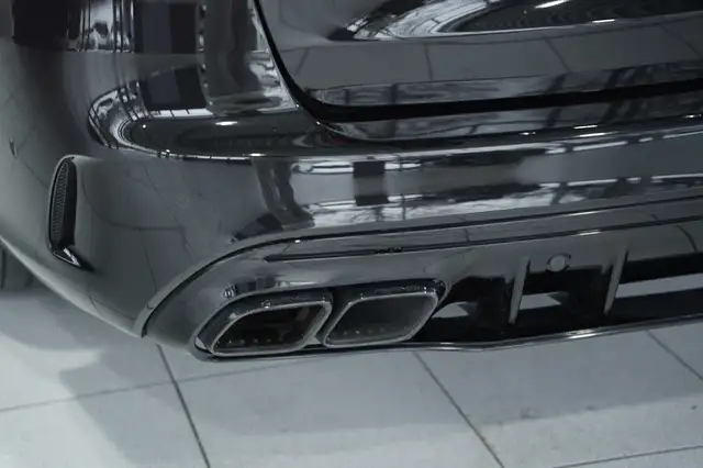 Mercedes-Benz C 63 Amg view 10