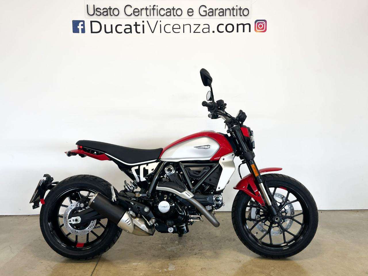 Ducati Scrambler ICON RED