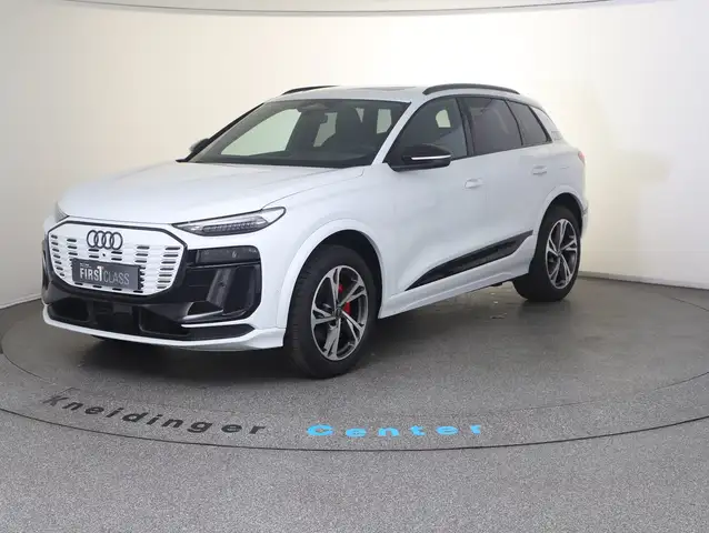 Audi Q6 e-tron e-tron performance Ansicht 2