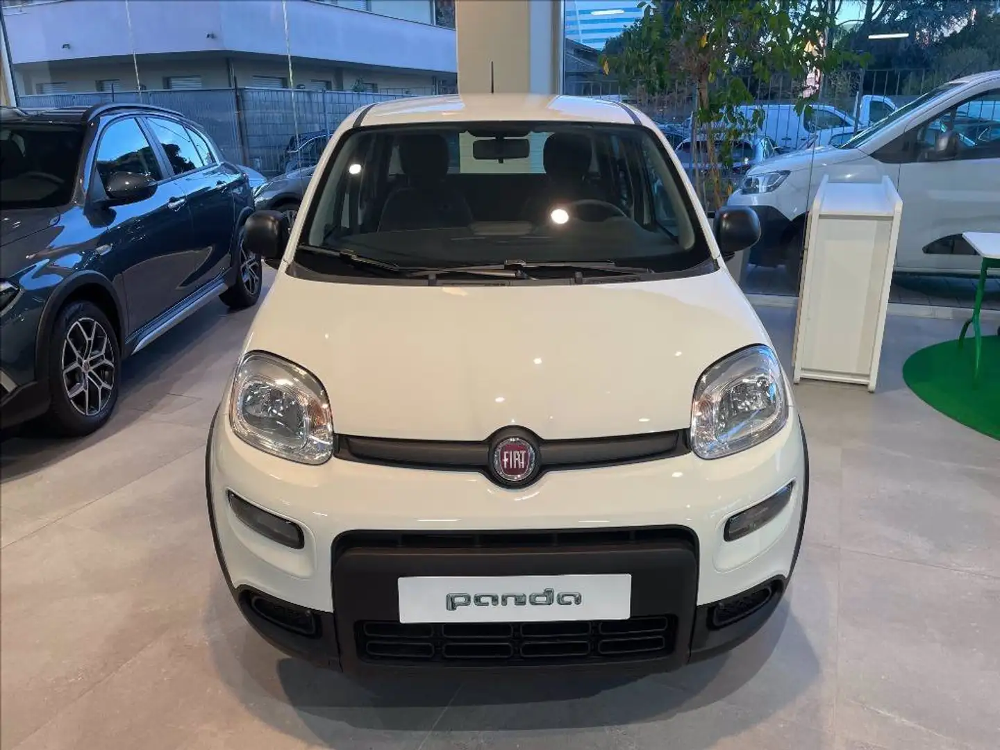 Fiat Panda 1.0 firefly hybrid s&s 70cv KM0 5 Posti Bianco - 2