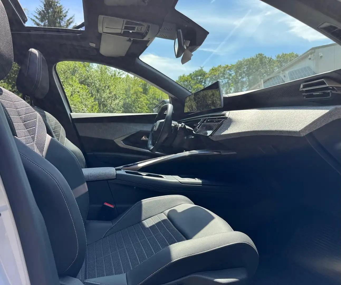 Peugeot 3008 ALLURE Wit - 2