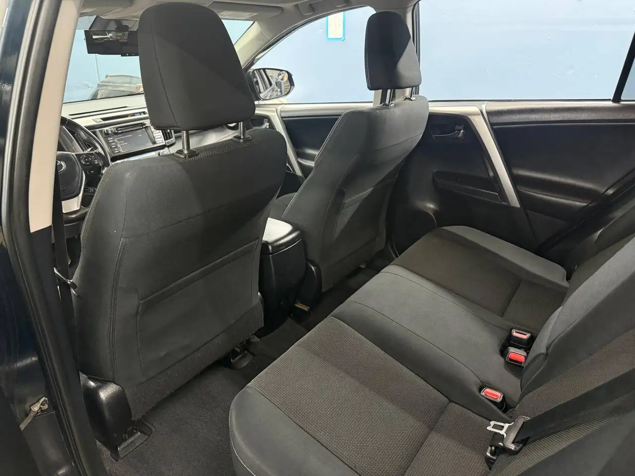 Toyota RAV 4 снимка Toyota RAV 4
