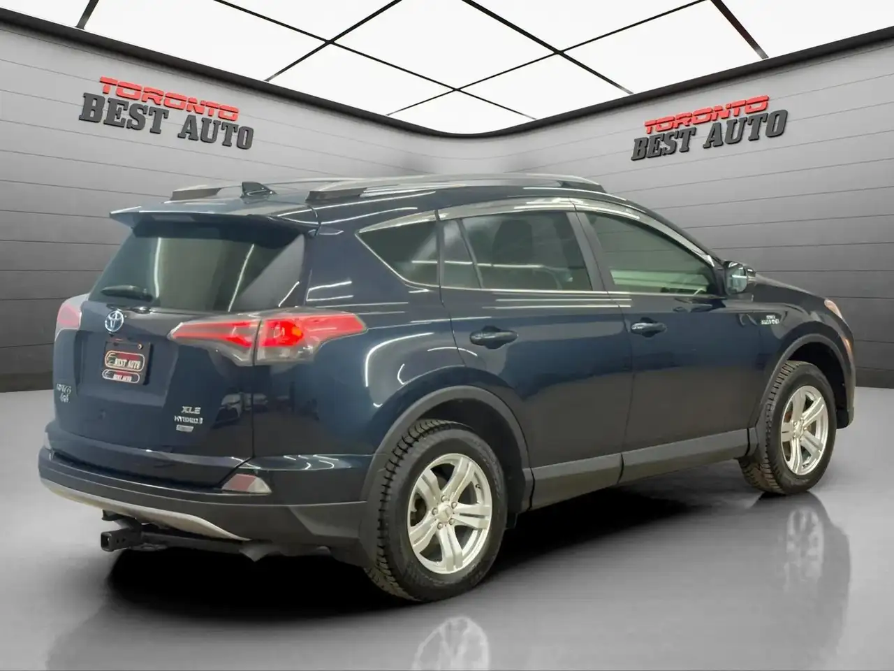 Toyota RAV 4 снимка Toyota RAV 4