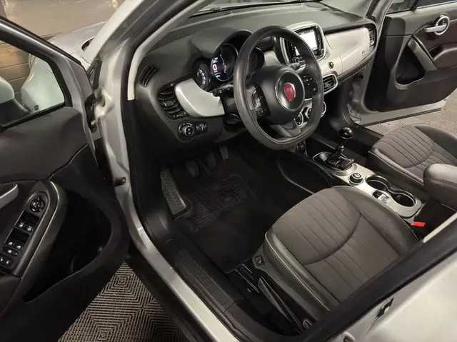 Fiat 500X view 9