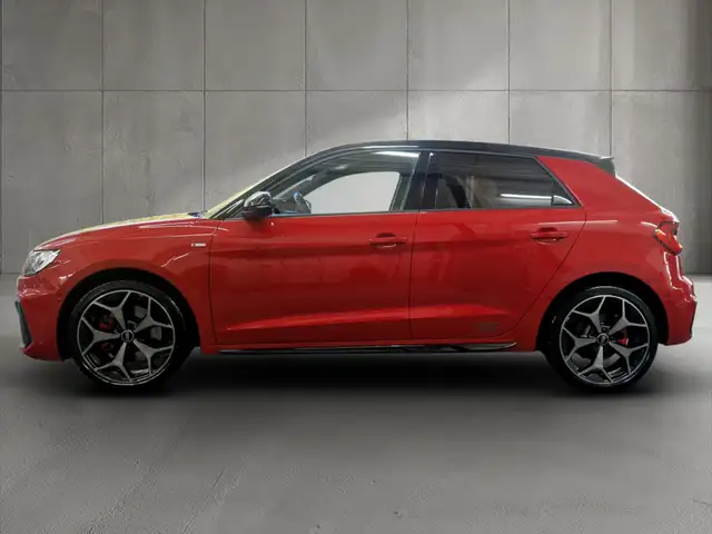Audi A1 view 3