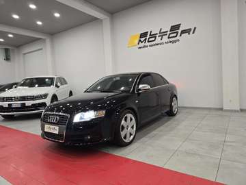 Berlina 4.2 V8 quattro MANUALE