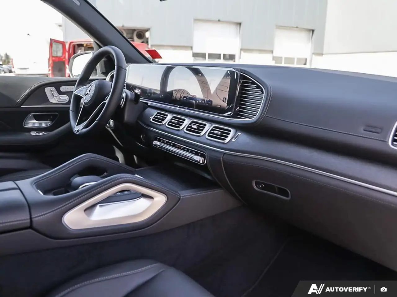 Mercedes-Benz GLE снимка Mercedes-Benz GLE