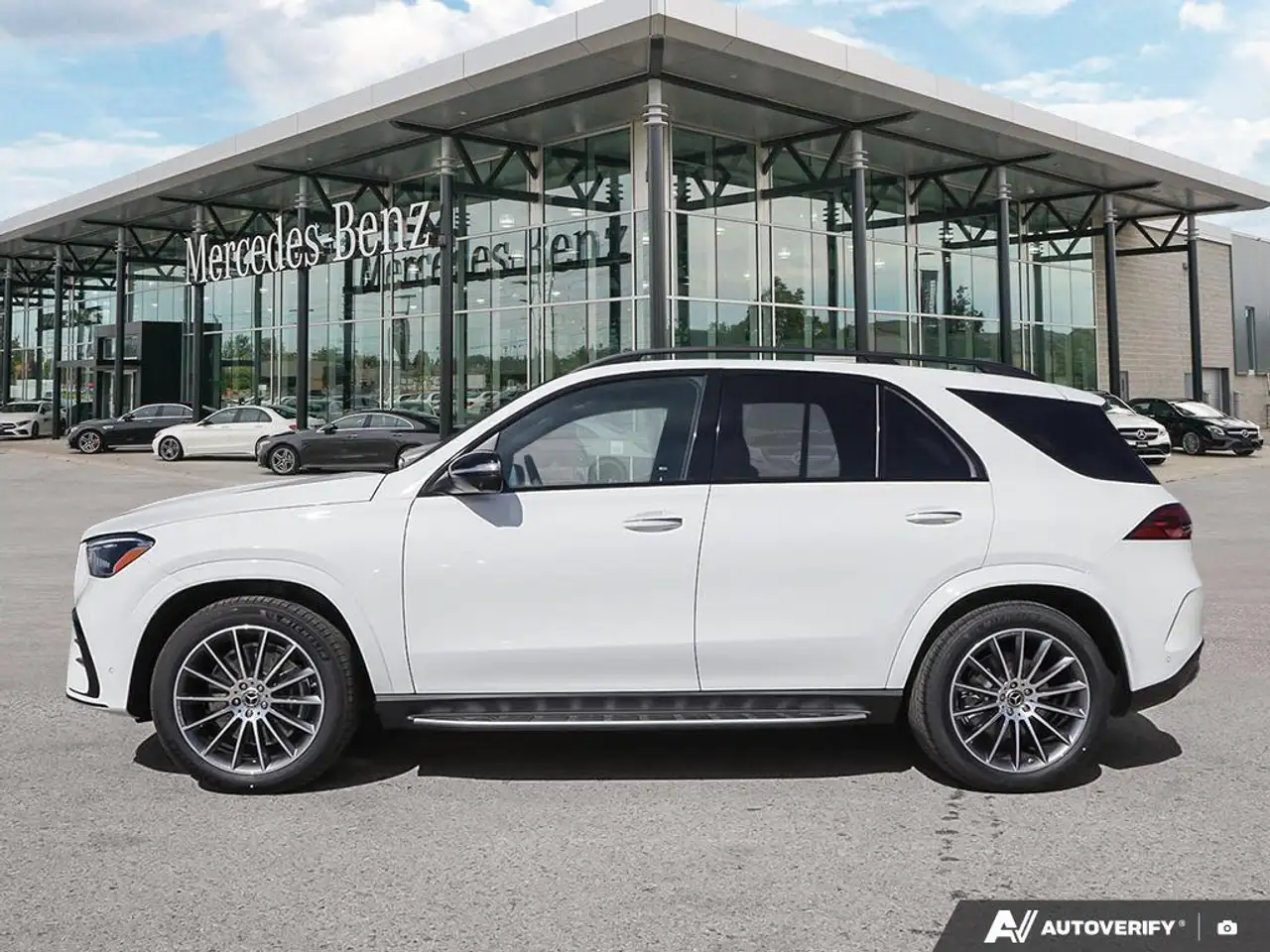 Mercedes-Benz GLE снимка Mercedes-Benz GLE