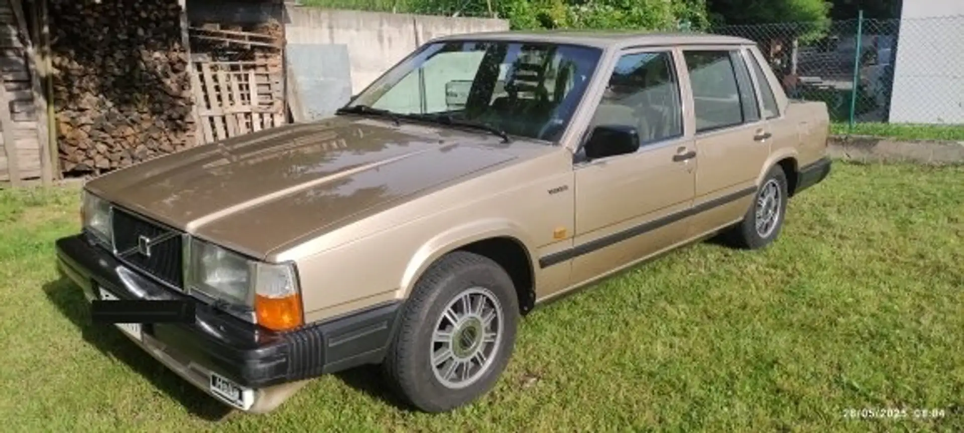 Volvo 740 740 2.0i GLE - 1