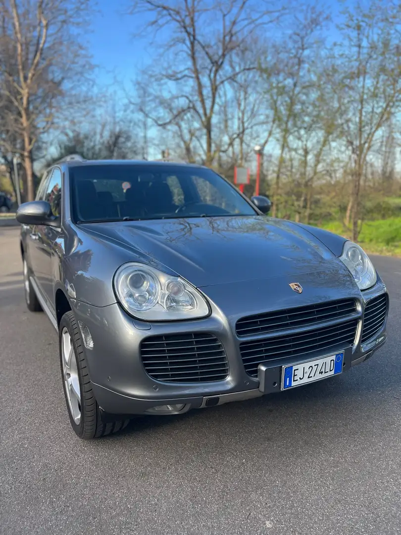 Porsche Cayenne 4.5 Turbo tiptronic Bose Gancio traino Grigio - 1
