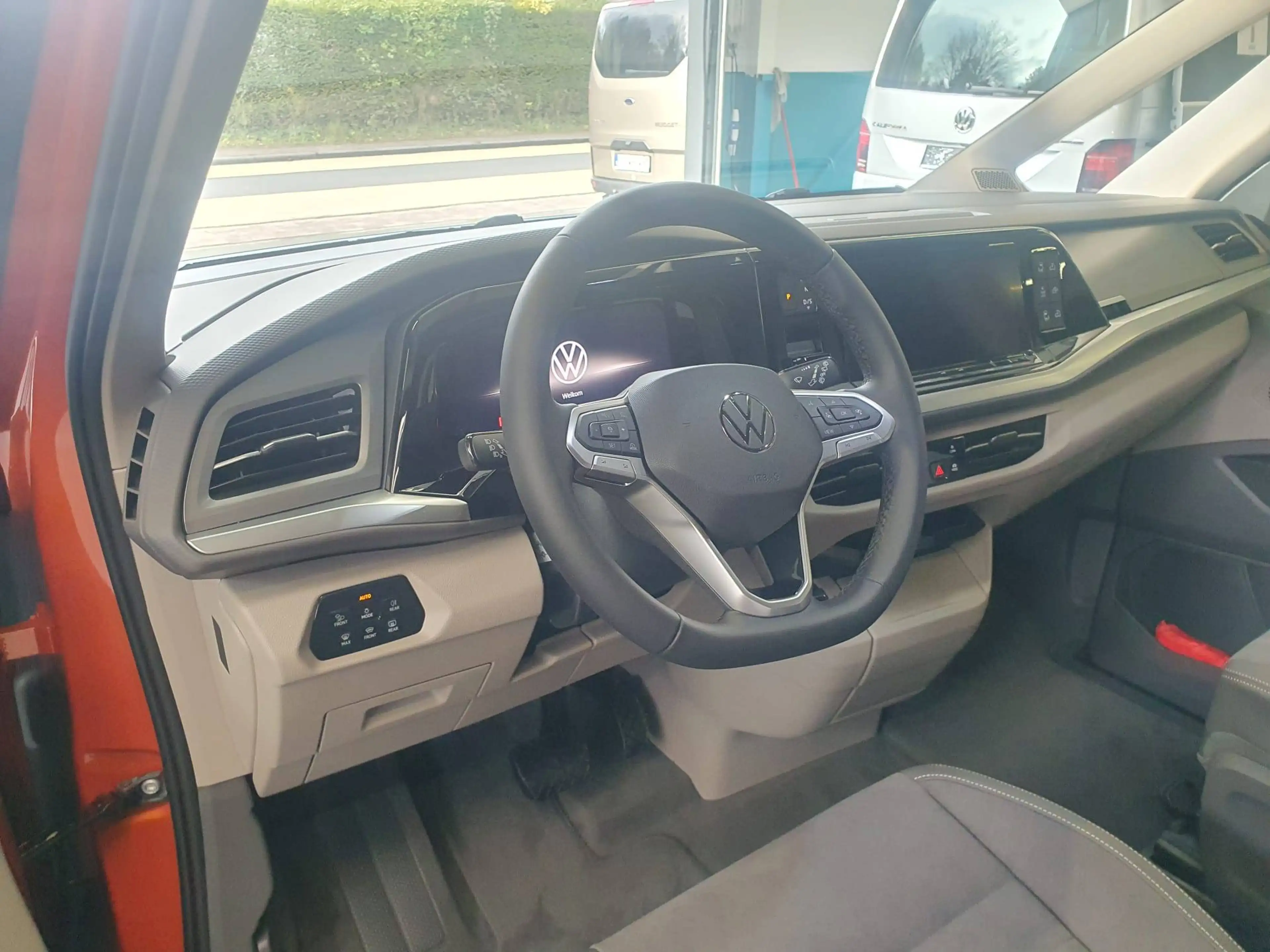 Volkswagen T7 California OCEAN 2.0 Diesel Automaat — photo 8