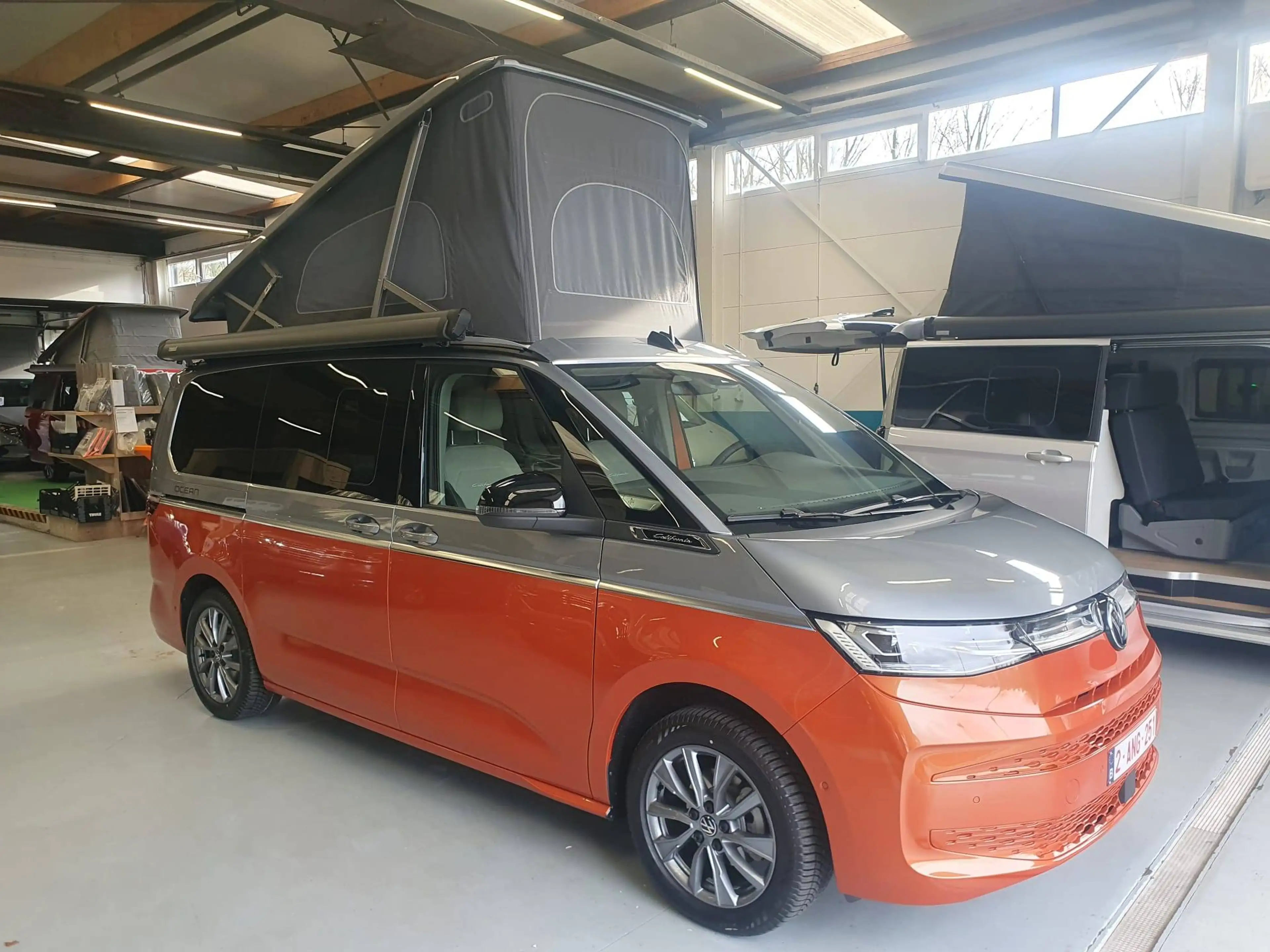 Volkswagen T7 California OCEAN 2.0 Diesel Automaat — photo 2