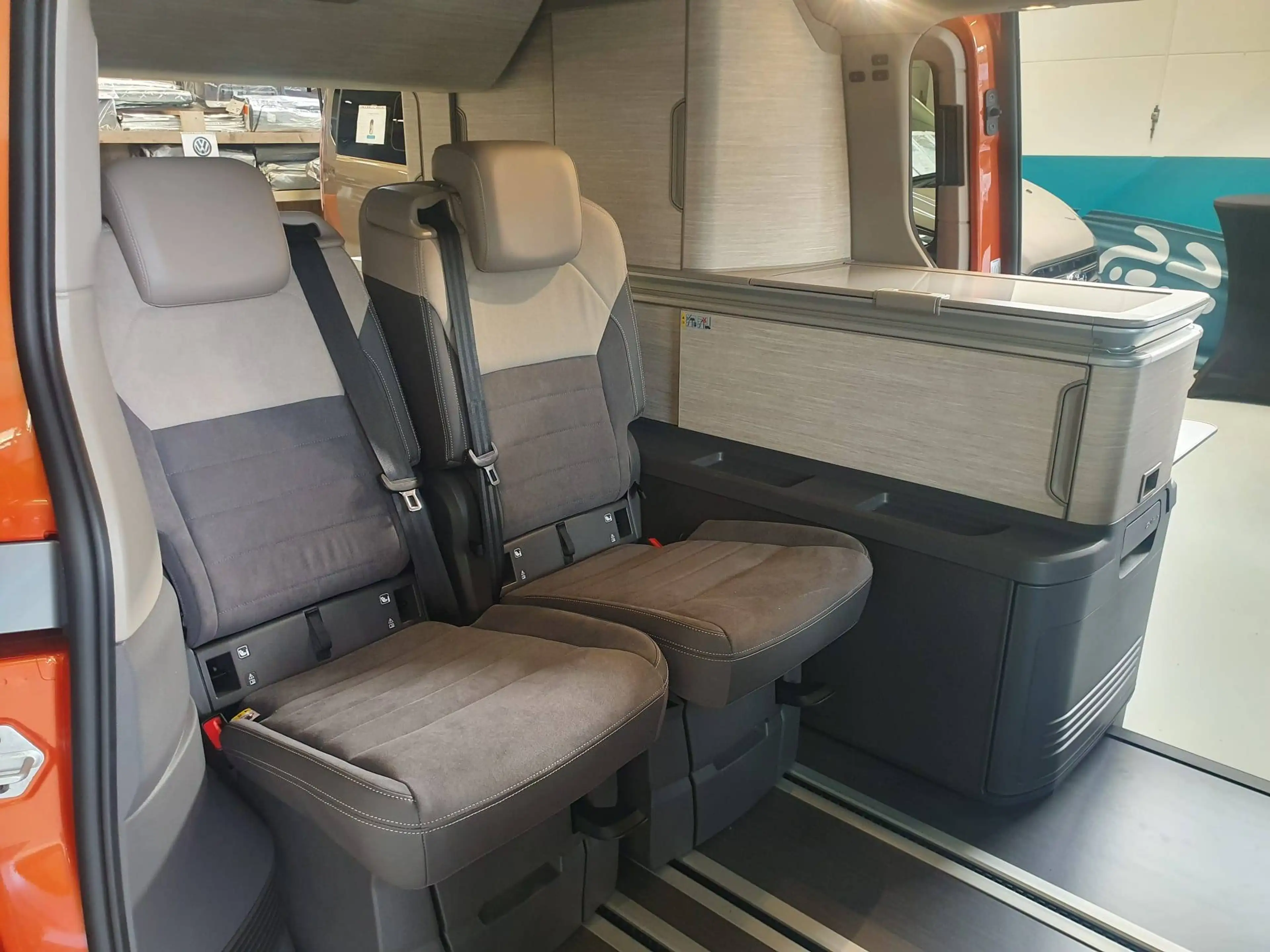 Volkswagen T7 California OCEAN 2.0 Diesel Automaat — photo 7