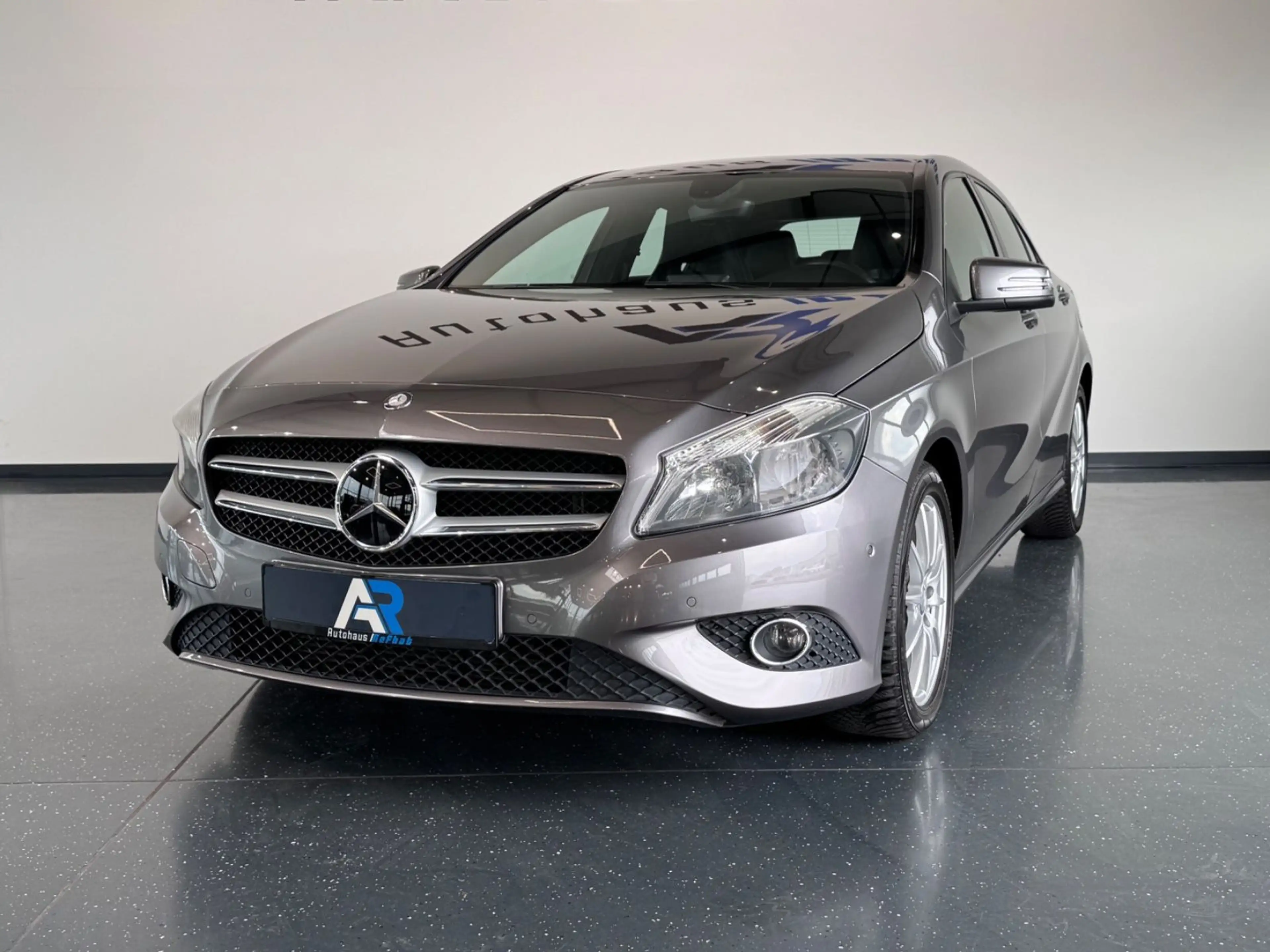 Mercedes-Benz A 180 CDI/d BlueEfficiency*PDC*SHZ*NAVI*T-LEDER* — photo 3