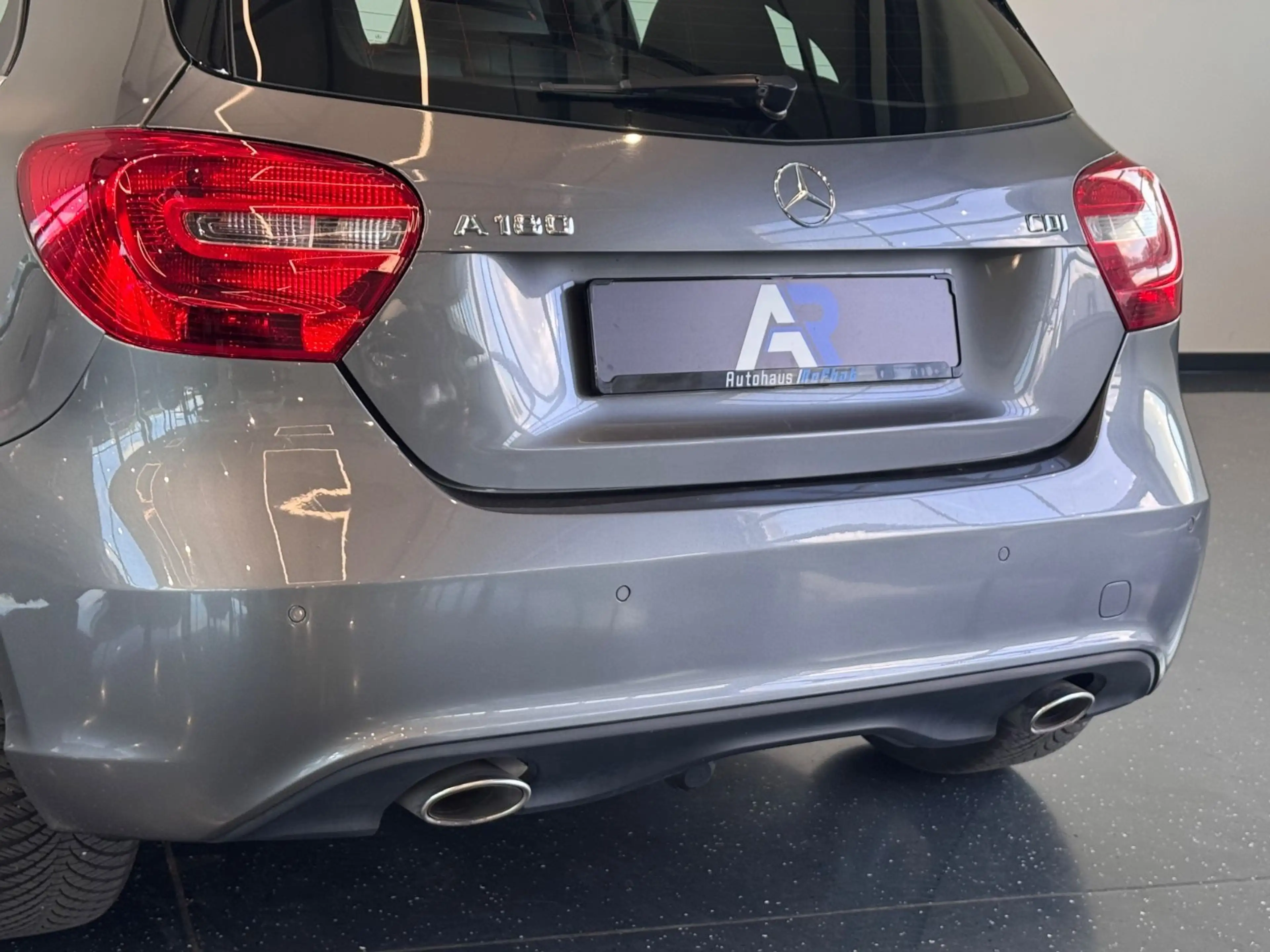 Mercedes-Benz A 180 CDI/d BlueEfficiency*PDC*SHZ*NAVI*T-LEDER* — photo 14