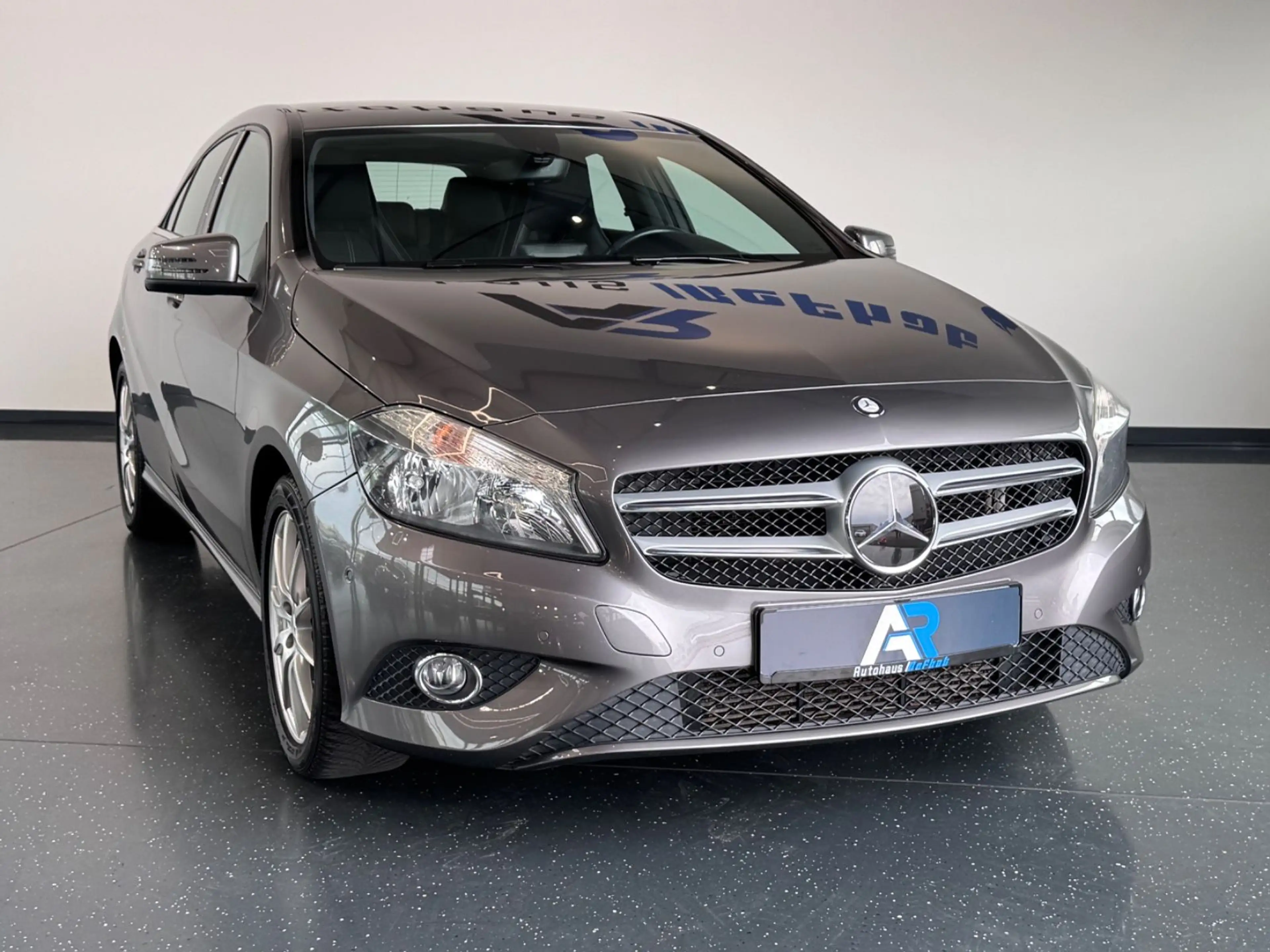 Mercedes-Benz A 180 CDI/d BlueEfficiency*PDC*SHZ*NAVI*T-LEDER* — photo 8