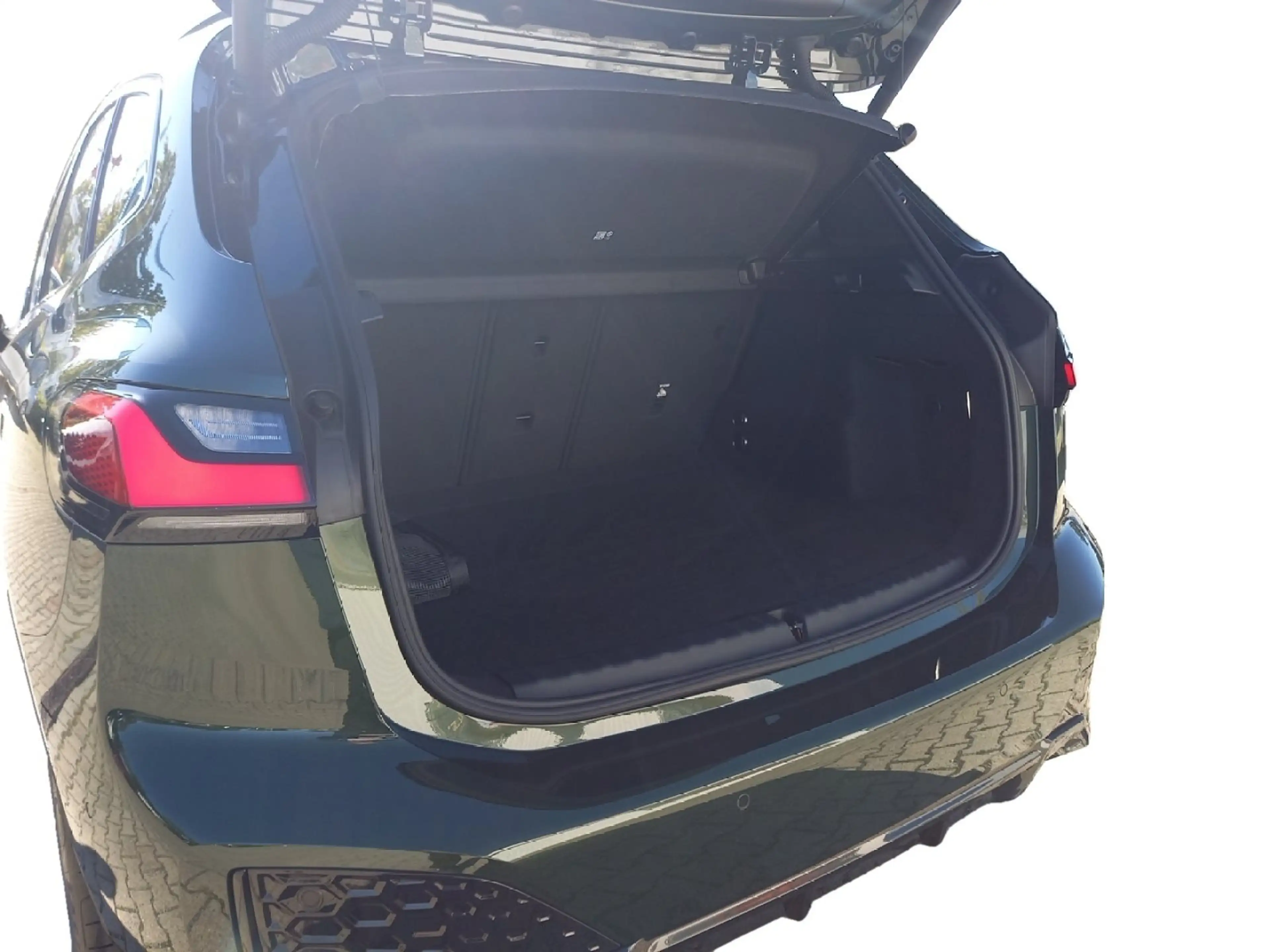 BMW 218 i Active Tourer M-Sport/Head-Up/Driving+/ada.LED — photo 9