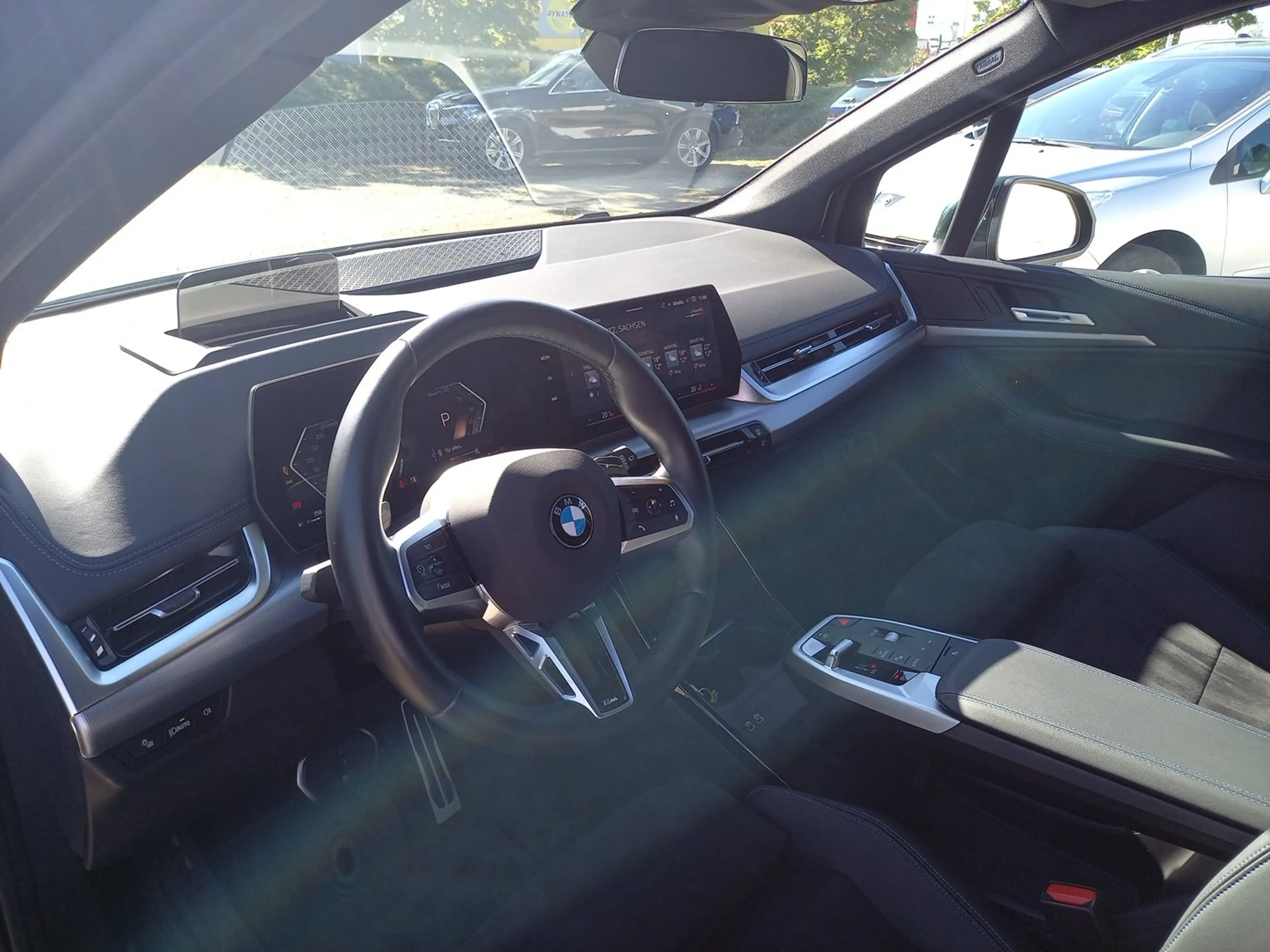 BMW 218 i Active Tourer M-Sport/Head-Up/Driving+/ada.LED — photo 14