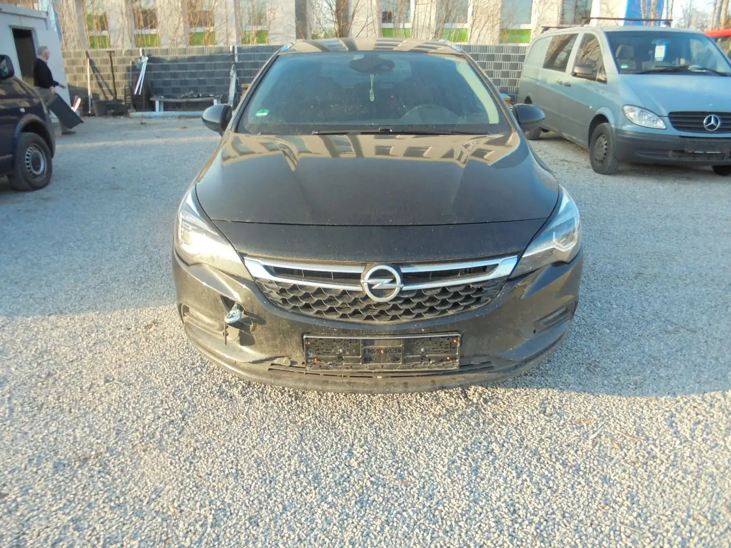 Opel Astra K Sports Tourer Innovation 1.6 CDTI Aut. Zwart - 2