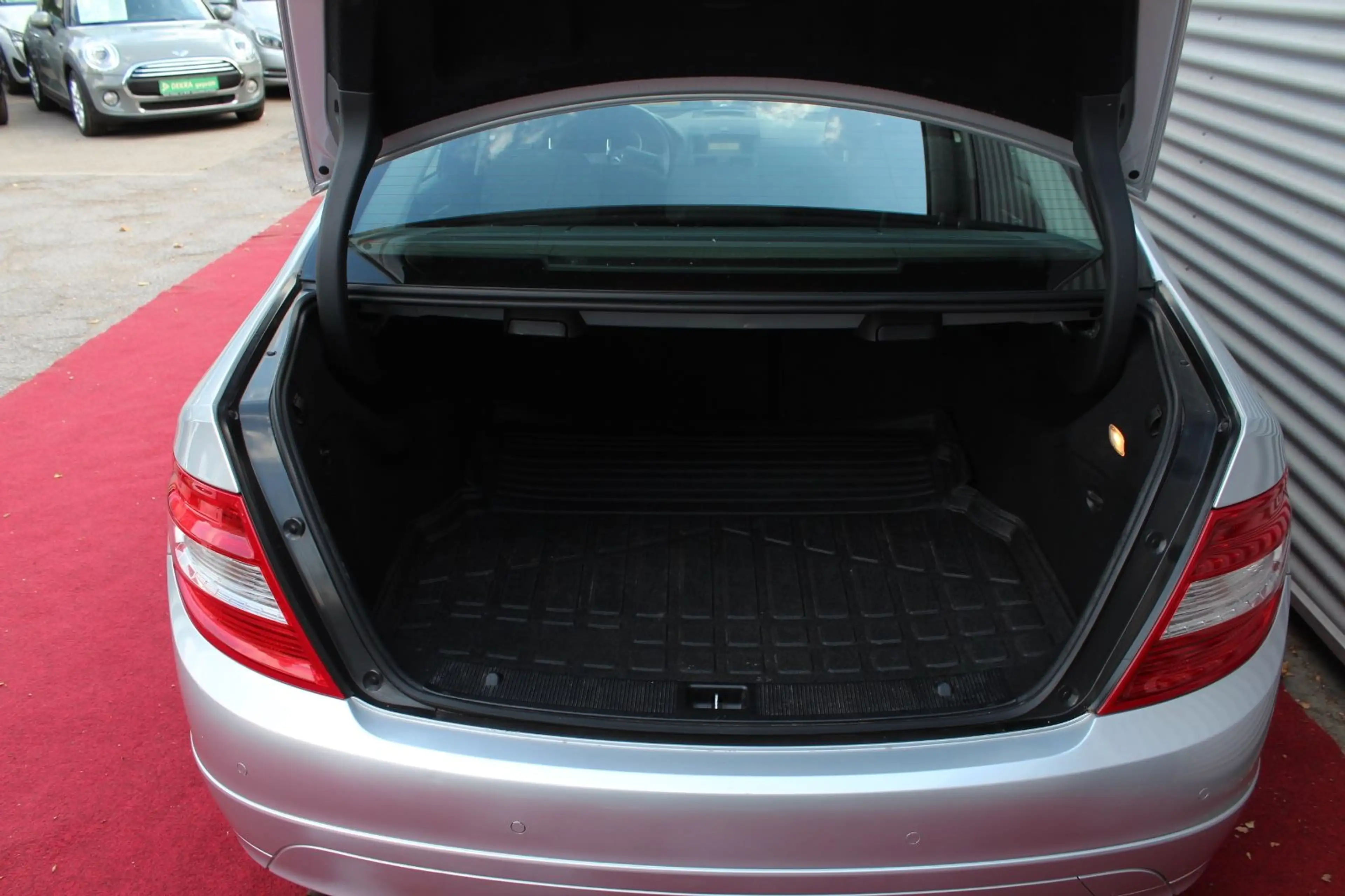 Mercedes-Benz C 180 CLASSIC BlueEfficiency KLIMA AHK PDC — photo 10