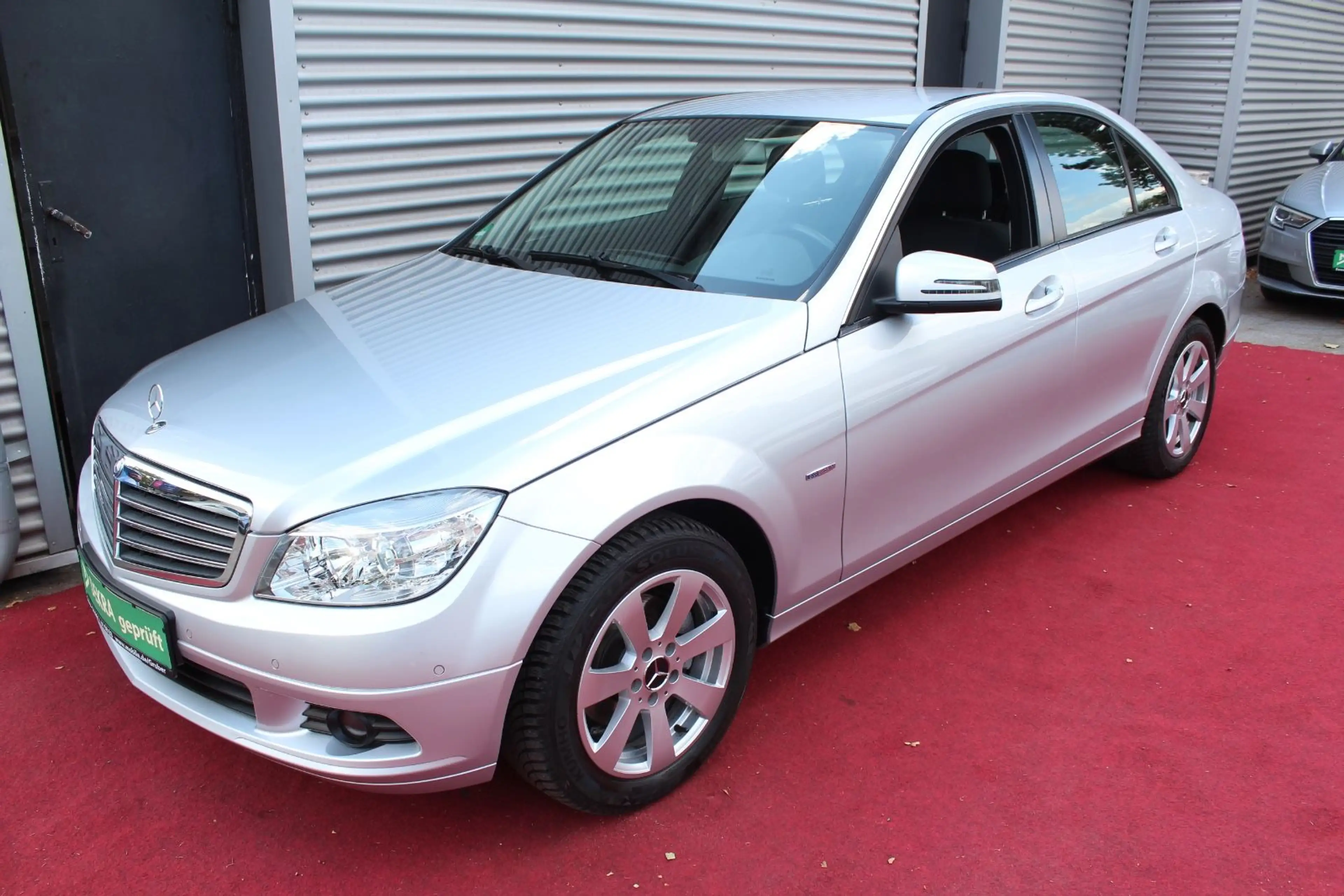 Mercedes-Benz C 180 CLASSIC BlueEfficiency KLIMA AHK PDC — photo 9