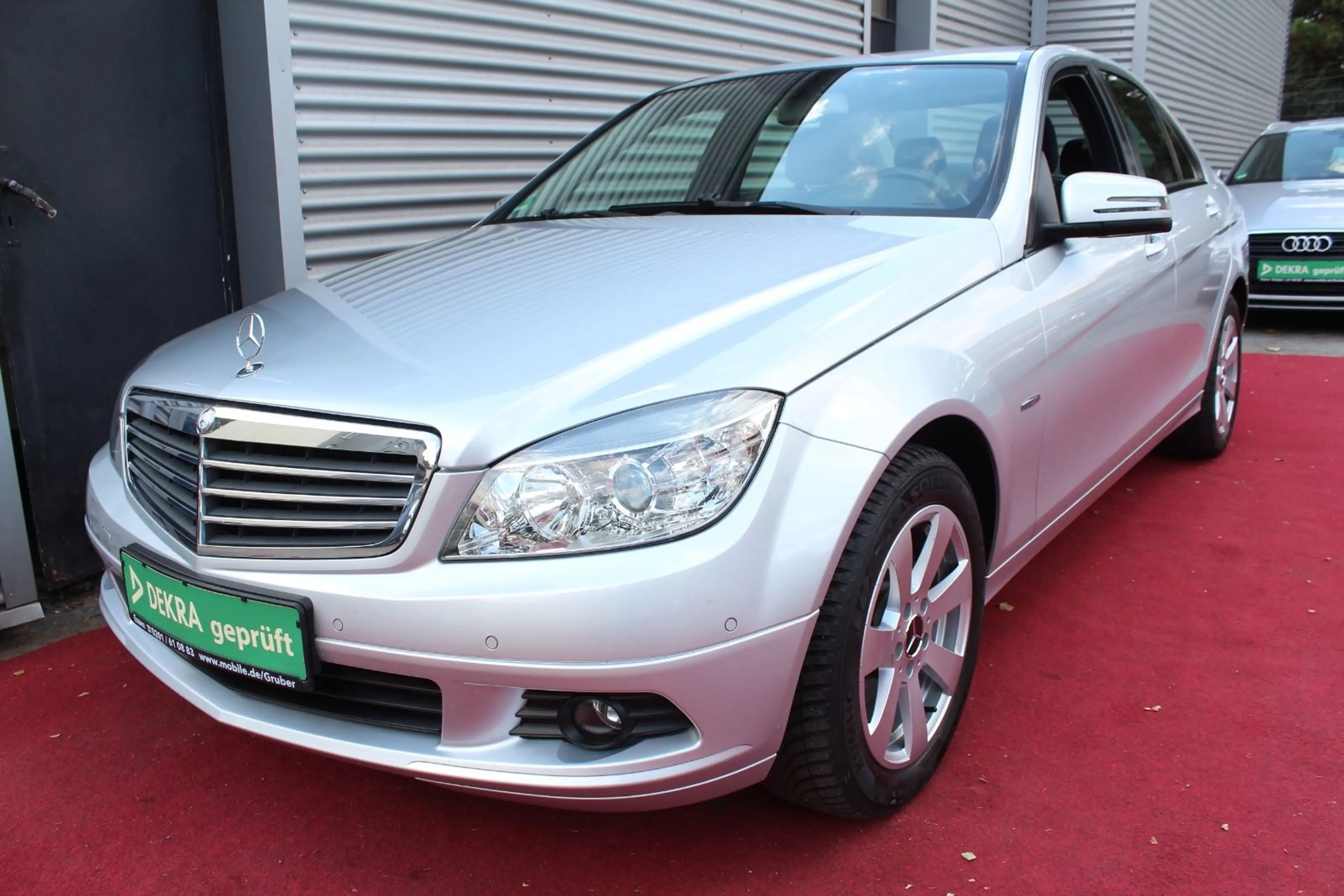 Mercedes-Benz C 180 CLASSIC BlueEfficiency KLIMA AHK PDC