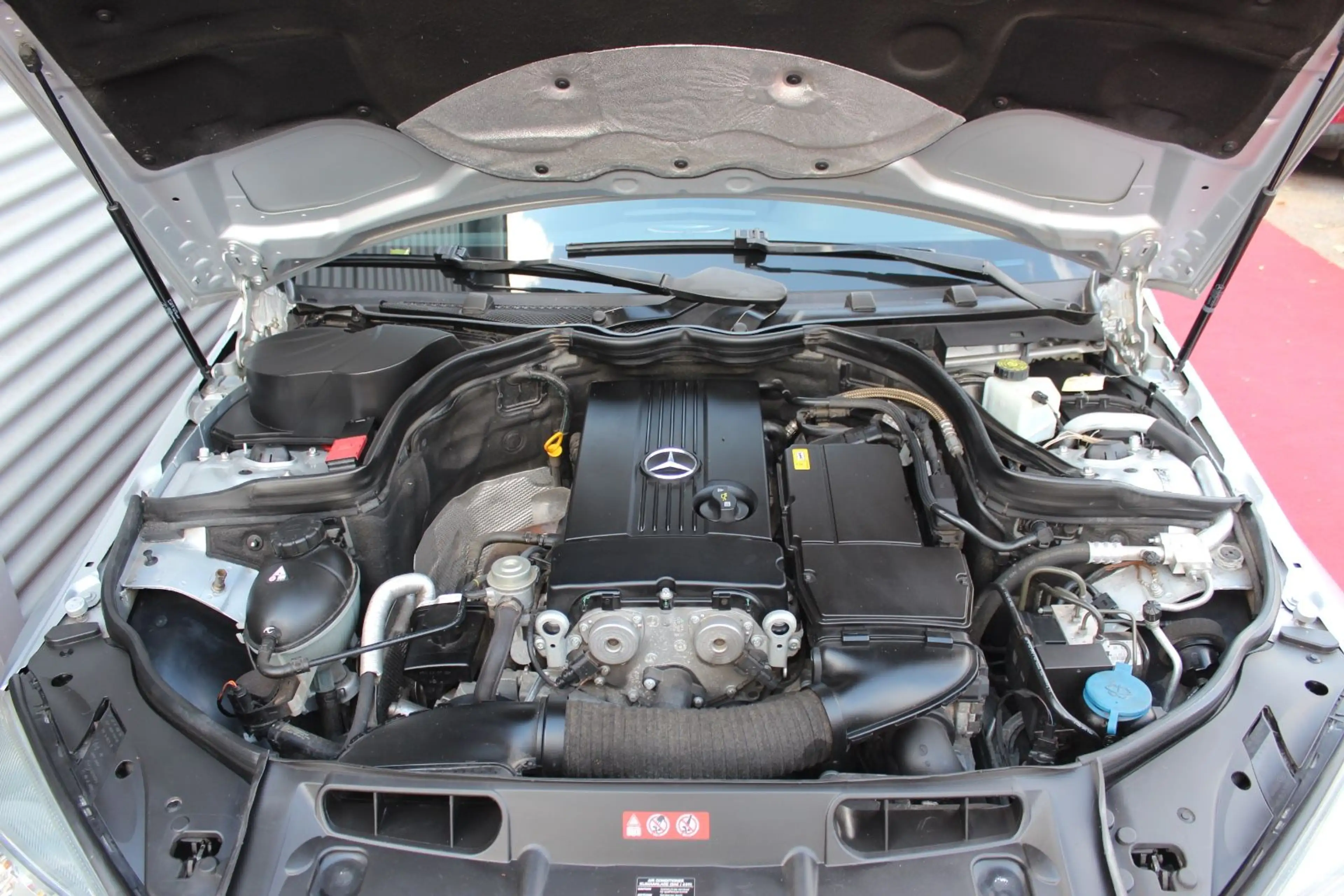 Mercedes-Benz C 180 CLASSIC BlueEfficiency KLIMA AHK PDC — photo 8