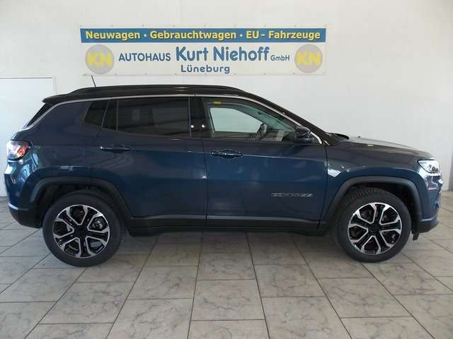 Imagine Jeep Compass Limited e-Hybrid+Allwetterreifen