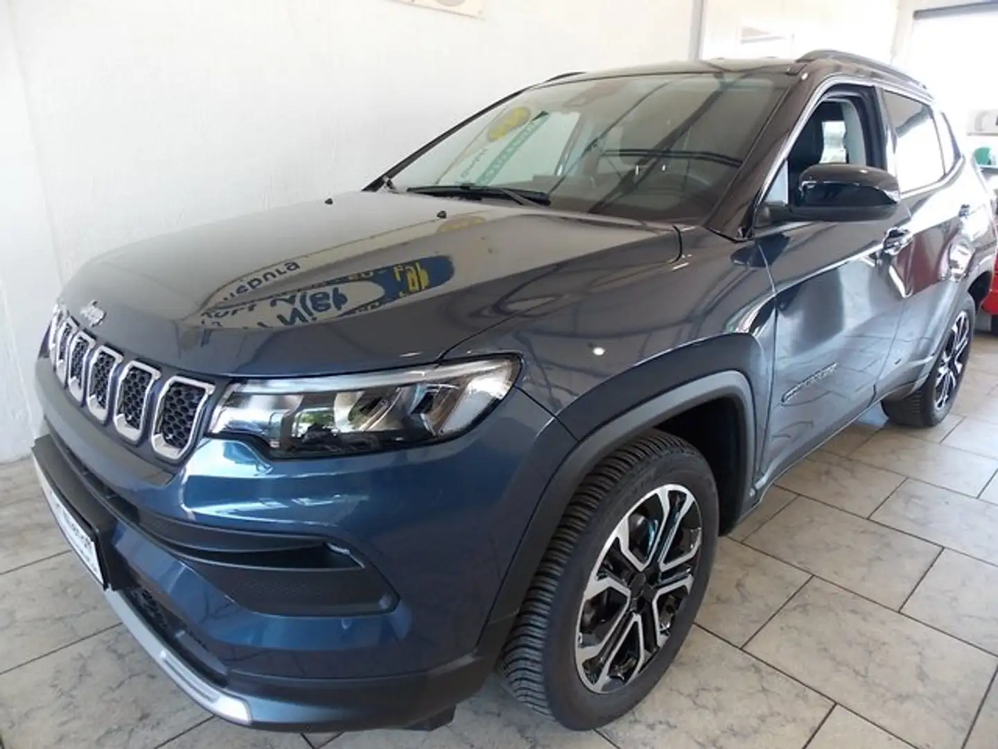 Jeep Compass Limited Mild-Hybrid FWD, Allwetter Blau - 2