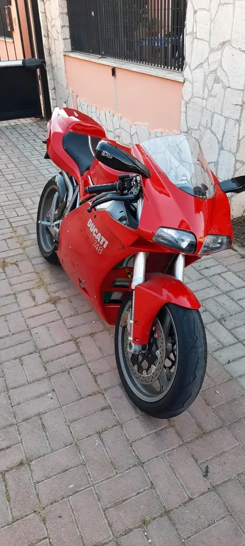 Ducati 748 biposto Kırmızı - 1