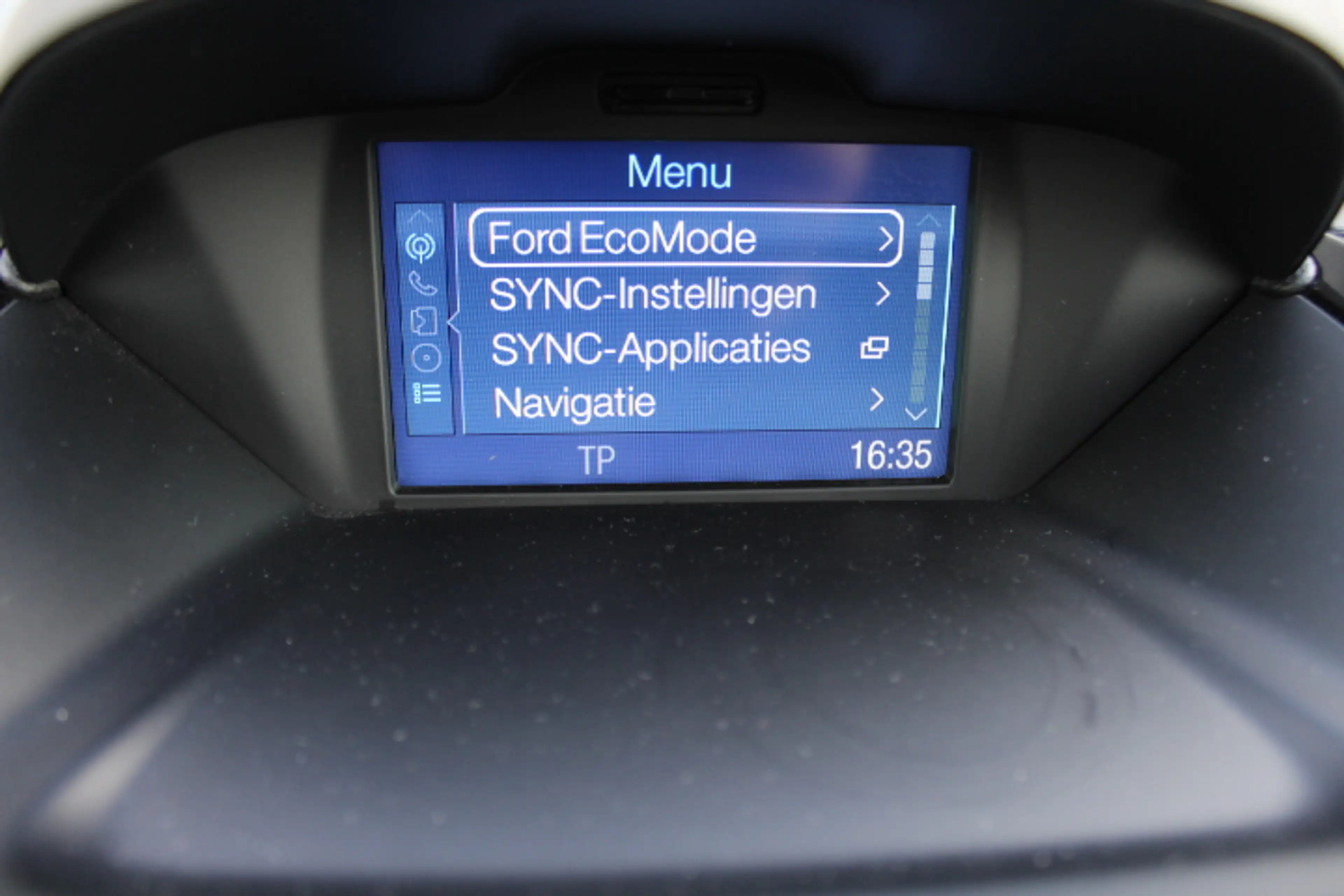 Ford B-Max 1.0 EcoBoost Titanium Navigatie, Cruise en Climate — photo 15