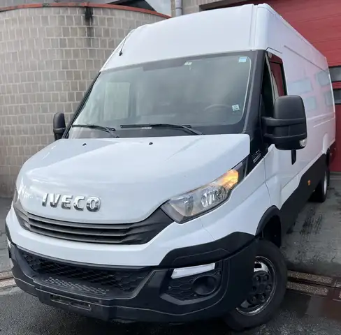 Iveco Daily 35C18D 3.0 Turbo Hi-Matic LONG CHASSIS/14.041 HTVA