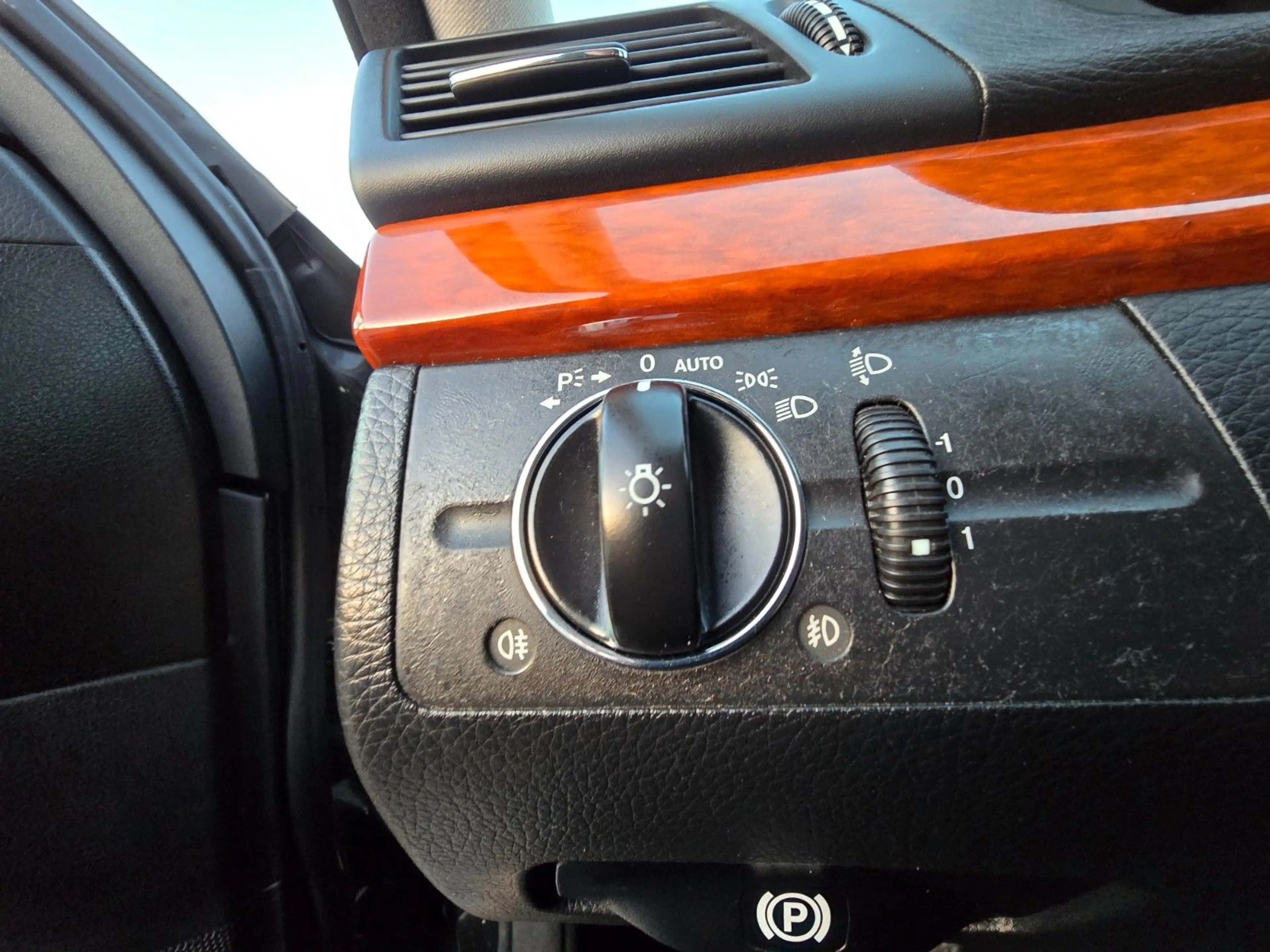 Mercedes-Benz E 200 E T-Modell E 200 CDI — photo 13