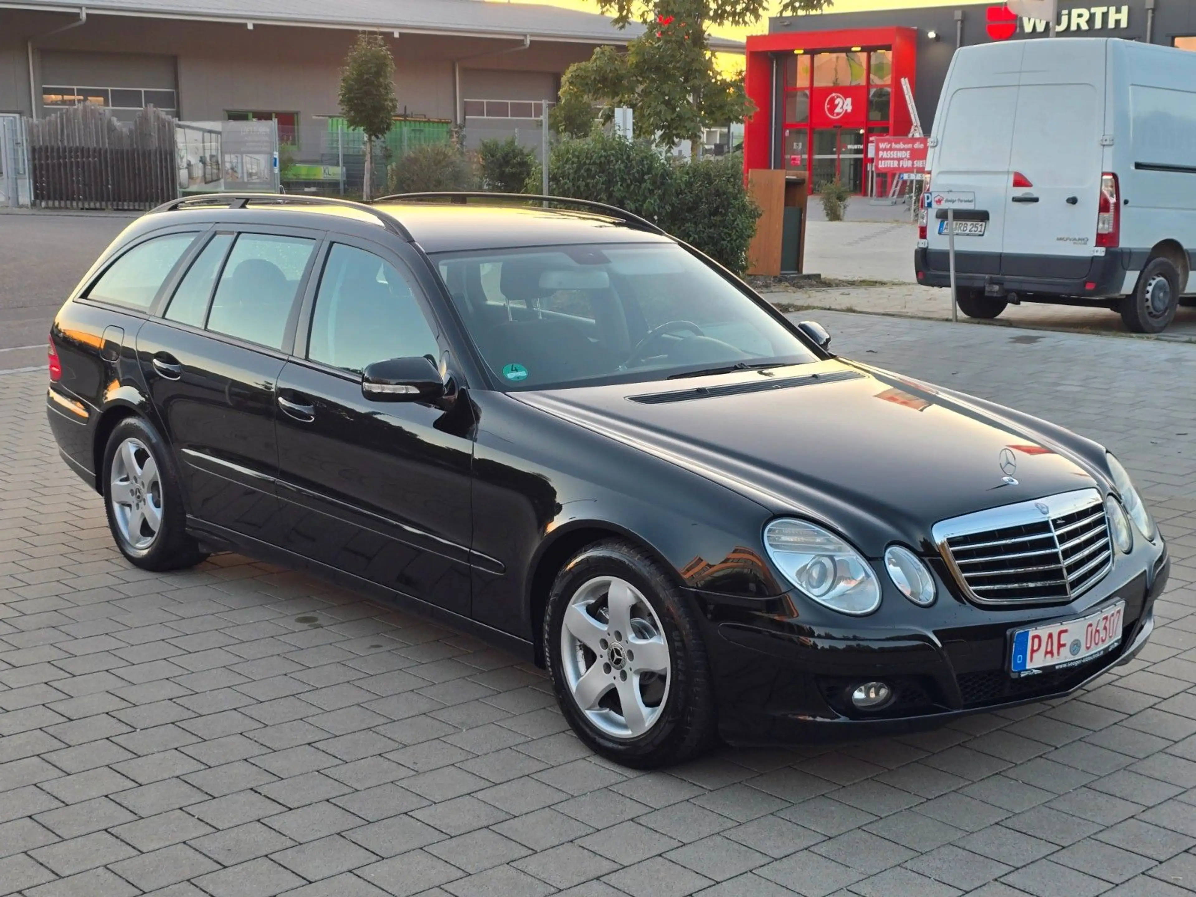 Mercedes-Benz E 200 E T-Modell E 200 CDI