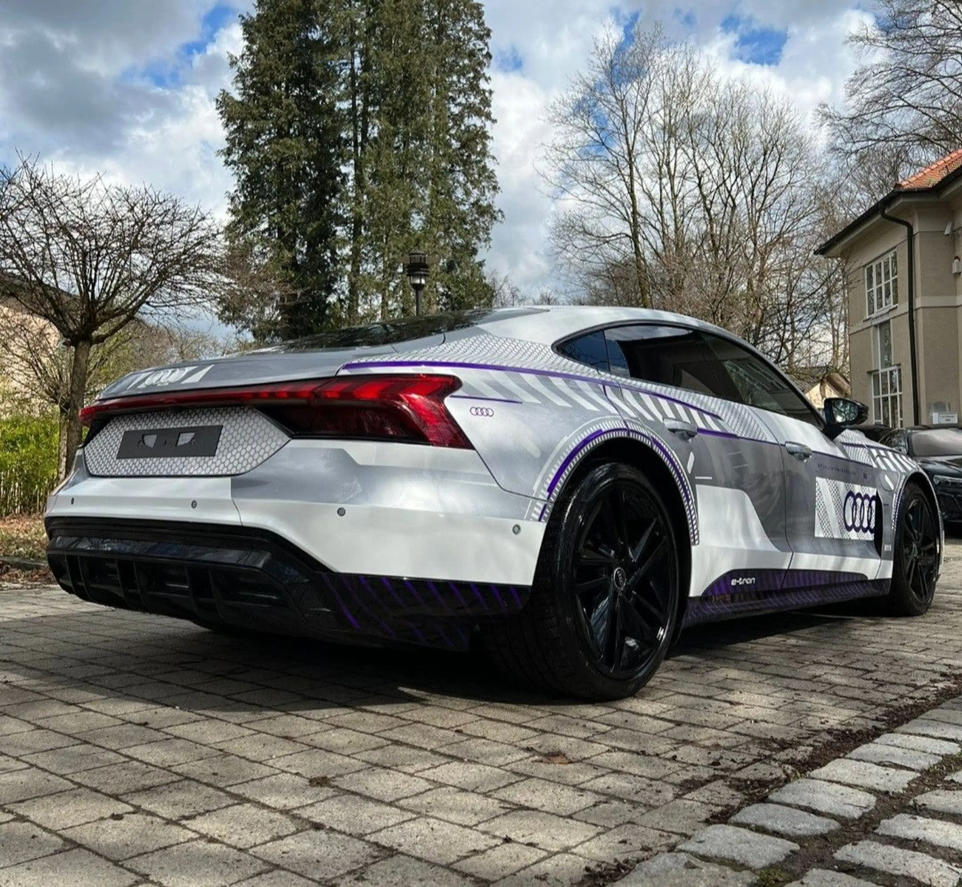 Audi e-tron GT ICE RACE EDITION 1/99!! UPE 204.500-GARA 01/2029 — photo 3